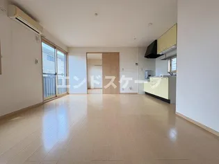 ドルチェ【1階】の居間