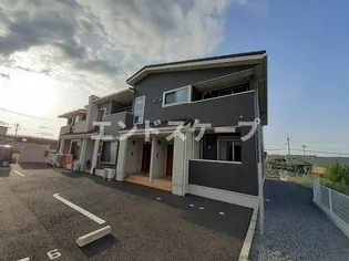 イリーデ ディーオ カーサ【1階】の外観