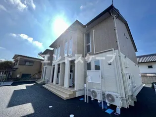 ファミール【1階】の外観