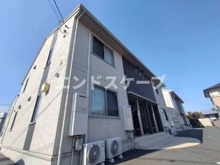 ワイ・ヴィクトワール B【1階】の外観