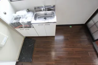 ハイネスA棟【2階】のキッチン