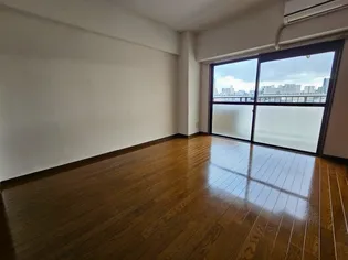 小田原ウェルコート【5階】の居間