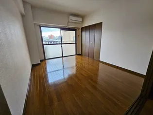 小田原ウェルコート【5階】の居間