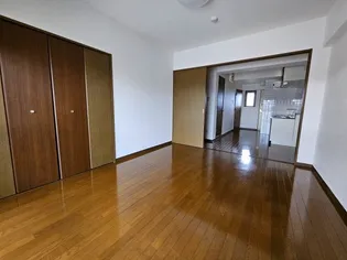 小田原ウェルコート【5階】の居間