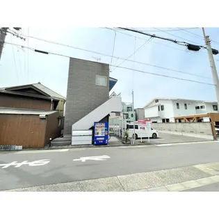 フォルゴーレ【2階】の外観