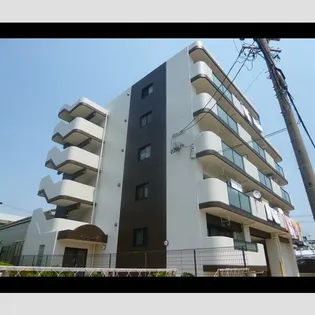 ジュニオ【3階】の外観