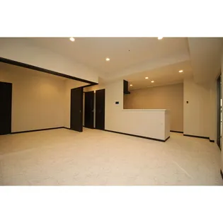 リンパクマンション【8階】の外観