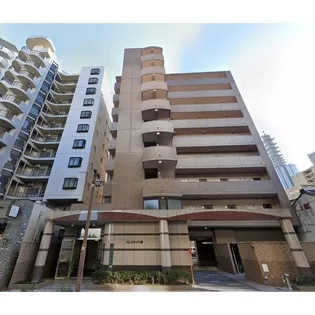 パレスサイド泉【7階】の外観