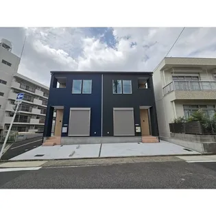 愛知県名古屋市千種区萱場2丁目【テラスハウス】の外観