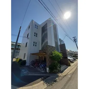 ル・キャステル【1階】の外観