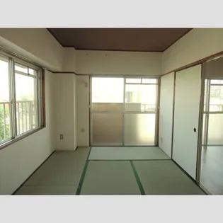 サンハイツ麻里【4階】の内装