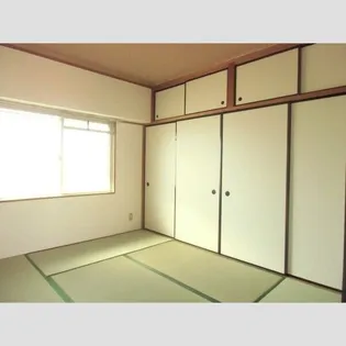 サンハイツ麻里【4階】の内装