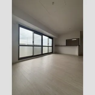 ノーブル徳川【6階】の外観