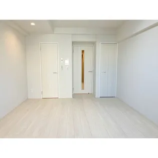 ロイジェント日吉Ⅱ【5階】の外観