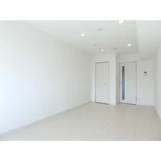 リブリ・パティオ【3階】の外観