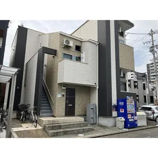 ステータス名駅西【105号室号室】の外観