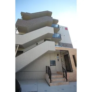 La La La三幸【3階】の外観