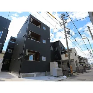 REGALEST LOTUS【2階】の外観