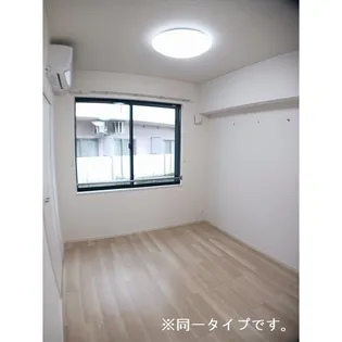 ルーチェコート【1階】の外観