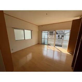 カモットイーズ【2階】の外観