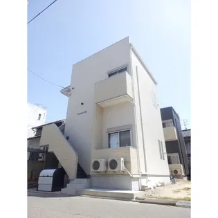 Ampio八田【1階】の外観