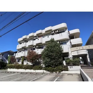 サンヒルズ【3階】の外観