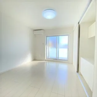 Siena【2階】の外観