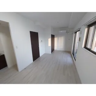 プラウランド名駅【8階】の外観