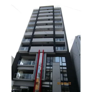 スクエア アパートメントの画像