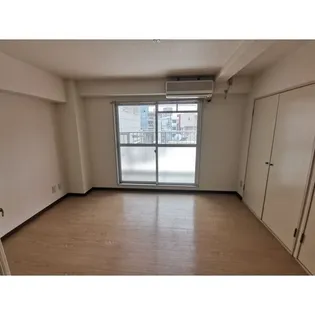 ラ・メゾン・ヴェール【3階】の外観