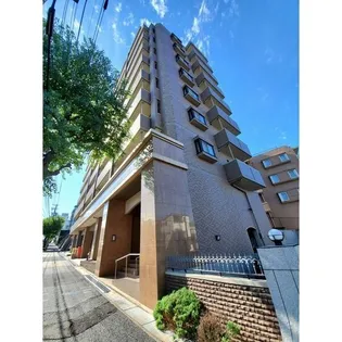 グランシャリオ覺王山【8階】の外観