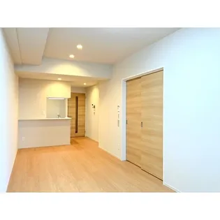 ロイジェント日吉Ⅱ【8階】の外観