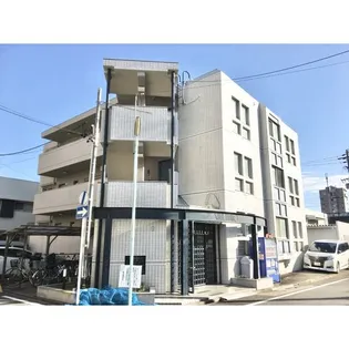 サーラ宇多野の画像