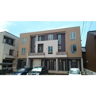 カルム ユイットの画像