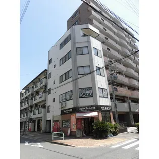 ワールドフラッグ金山の画像