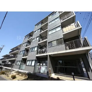 フォンテーヌナウの画像