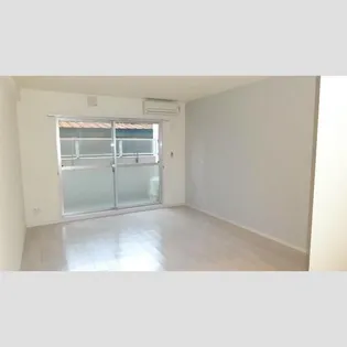 シェリール エヴァン【2階】の外観