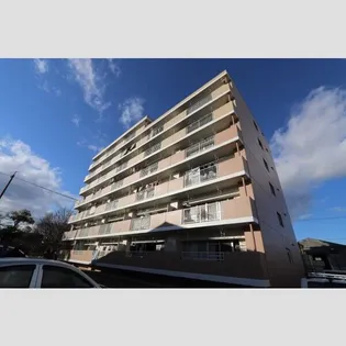 アーバンコート入場の画像