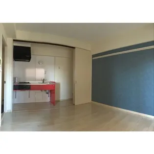 ティーブロッサム【3階】の外観