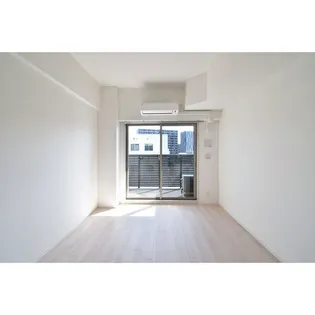 アドバンス名古屋アウリィ【4階】の外観