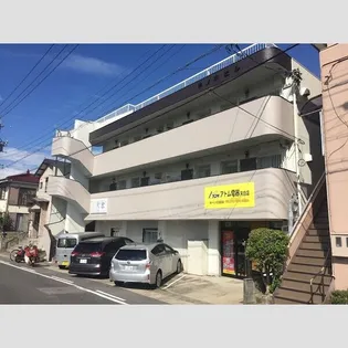 半ノ木ビル【301号室】の外観