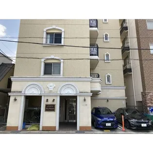 ヴェール本山【3階】の外観