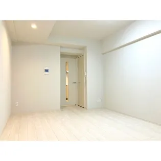 ロイジェント日吉Ⅱ【1階】の外観