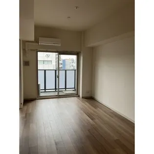 プレサンス栄ライズ【5階】の外観