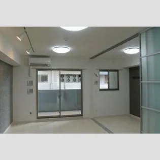 セレニティー大須【2階】の外観