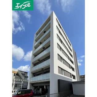 グランデ六番町【203号室】の外観