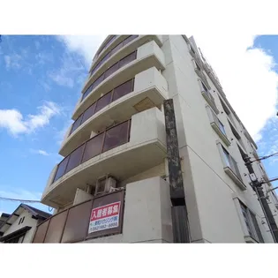 桜マンションの画像