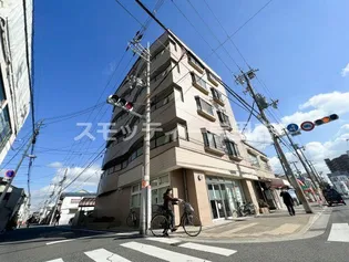 ロイヤル安立の画像