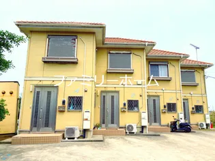 茨城県鉾田市上幡木【テラスハウス】の外観