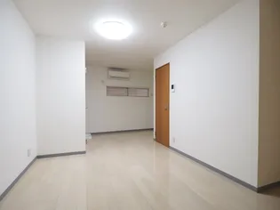 花隈会館【1階】の居間